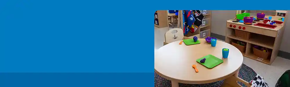 Preschool classroom dramatic play learning center