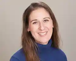 Heidi Dolan Head Shot